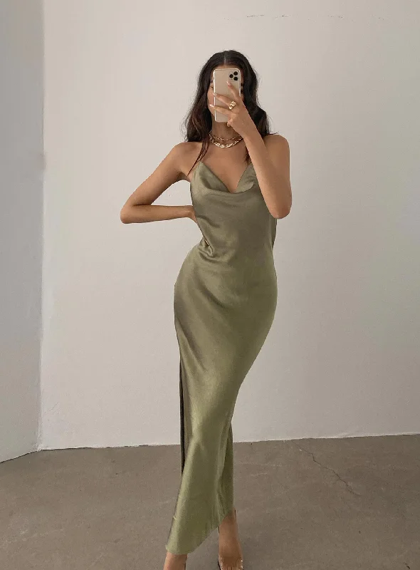 Alissa Midi Dress Green Comfortable Draped Midi Dress