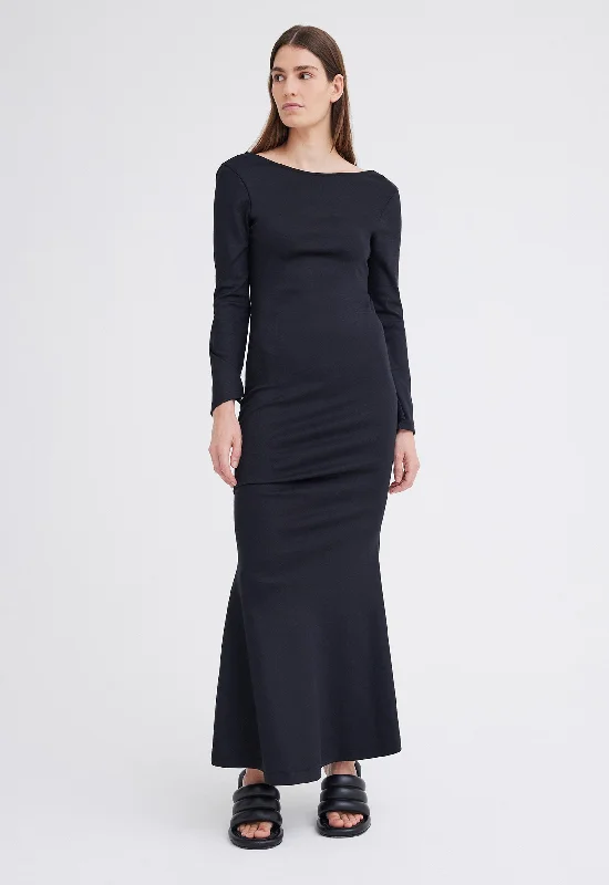 Flux Wool Maxi Dress - Black Cozy Ribbed Maxi Dress