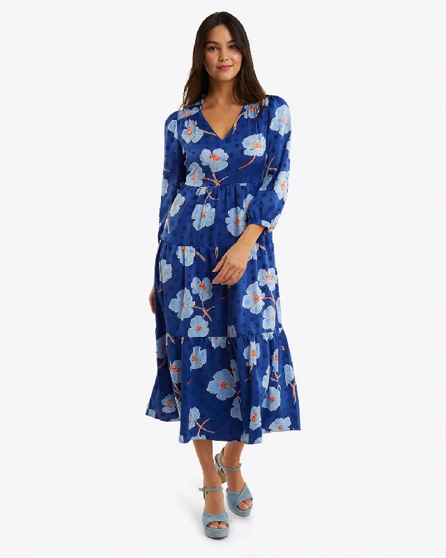 Katie Midi Dress in Printed Dot Jacquard Stylish Vintage Midi Dress