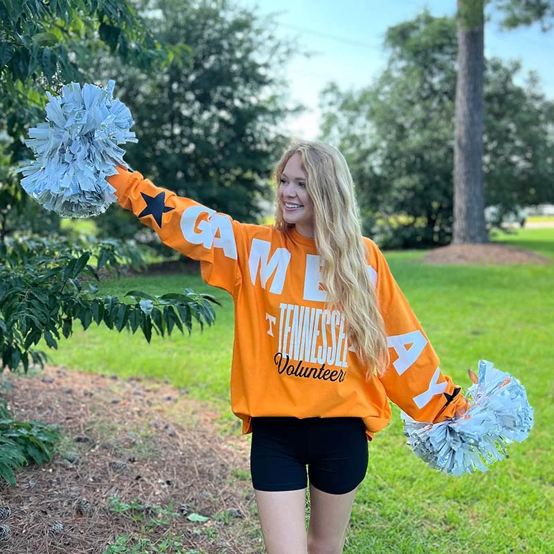 Tennessee Oversized Gameday Yasmin Crewneck Long Sleeve T-Shirt Solid Print Embellished