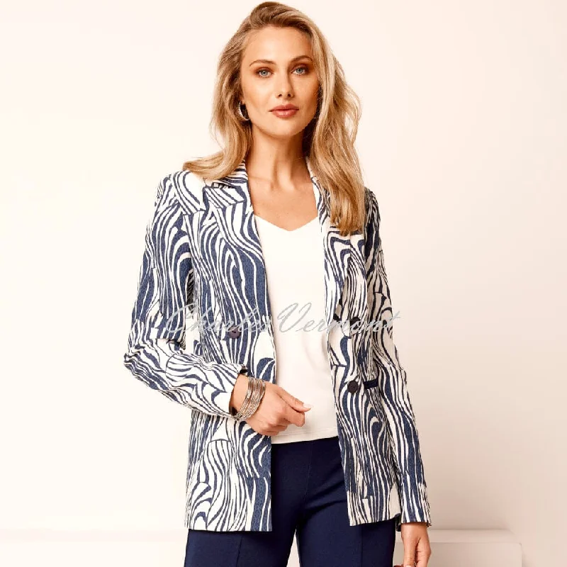 Tia Printed Blazer Jacket - Style 77625-7801-69 Welt Pockets Slit Pockets Flap Pockets