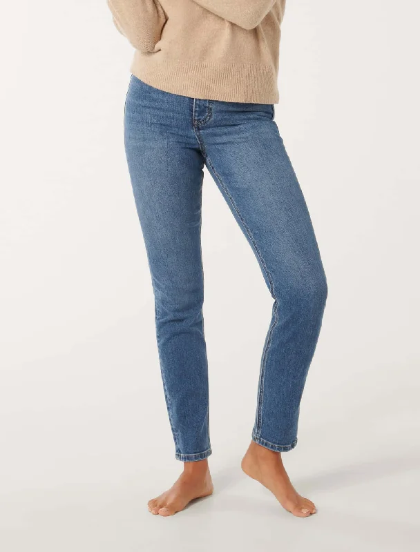 Myla Skinny Jeans Elegant Dark-Wash Bootcut Jeans