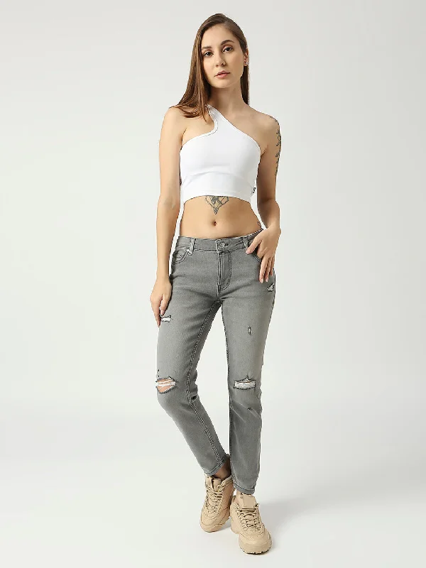 Women Skinny Fit High-Rise Mildly Distressed Jeans Fashionable Slim Fit Jeans